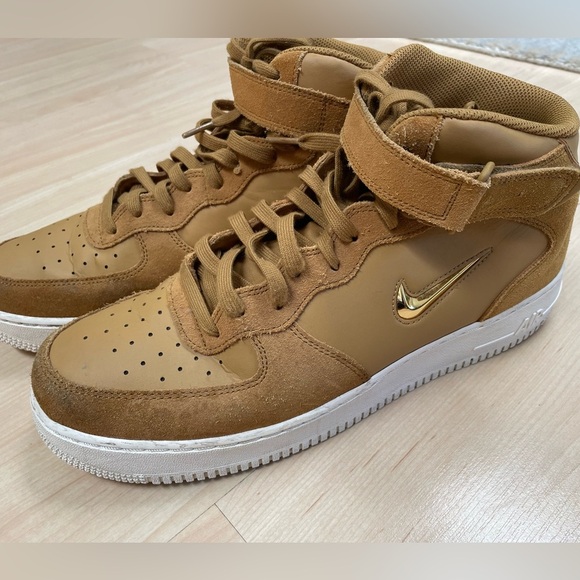 Nike Air Force 1 Mid '07 LV8 Size 12 Muted Bronze/Metallic Gold - Picture 1 of 11